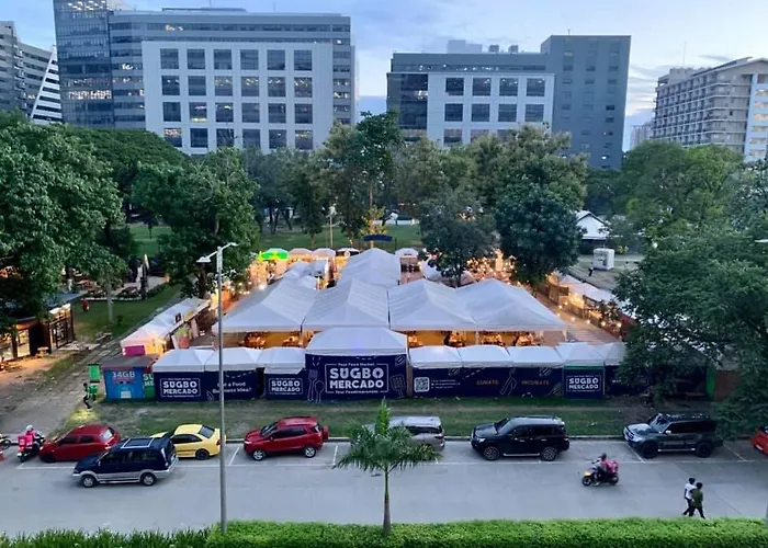 Urban Retreat At Avida Tower